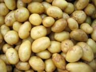 Believe it or not, but potatoes are rich in iron. (Image via Unsplash/Hai Nguyen)